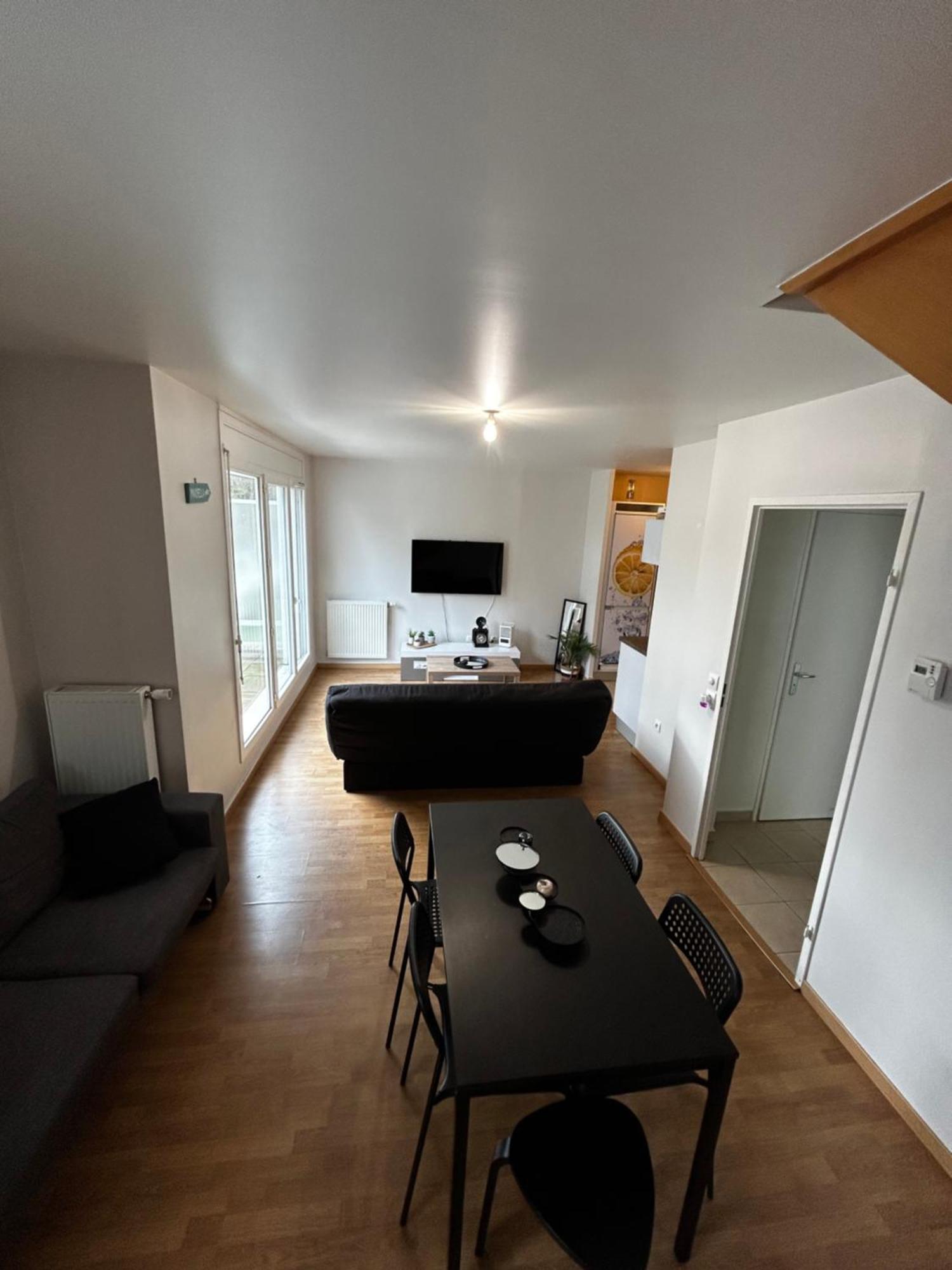 Duplex Lumineux Tout Equipe/Rer D/Balcon/Parking Корбей-Эссон Экстерьер фото
